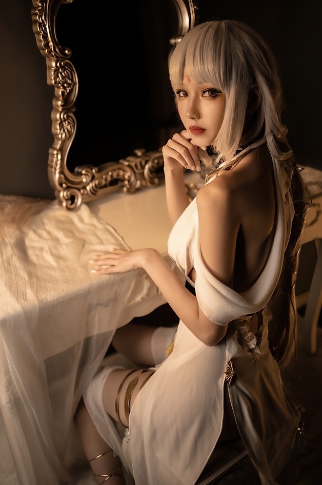 你的负卿：勤劳一阿卿