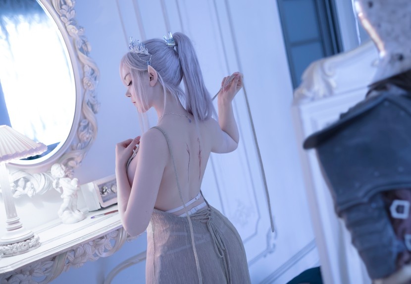 Sayathefox：精灵般的小姐姐