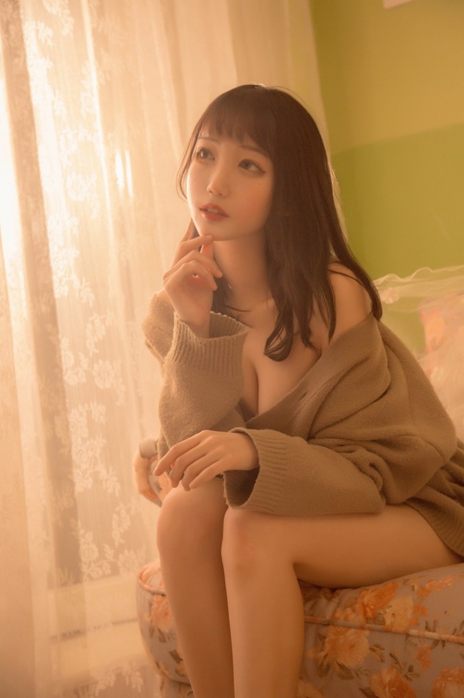 周叽是可爱兔兔：Cos写真作品合集