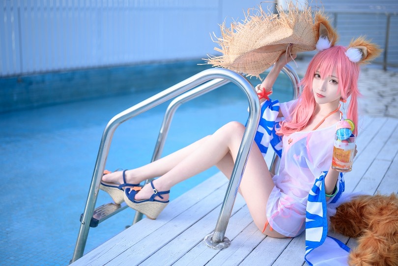 青青子：脖子以下全是腿