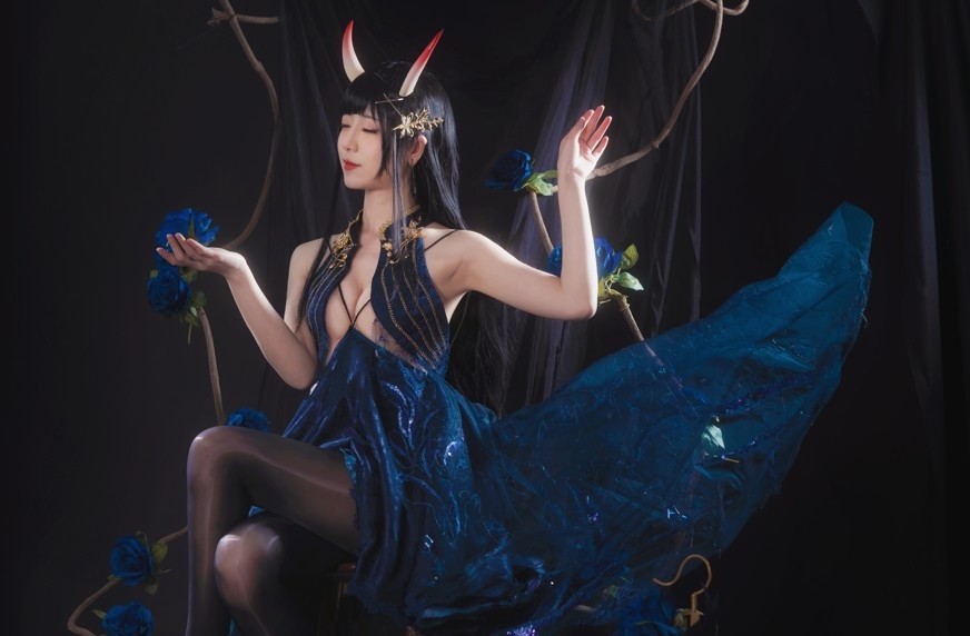 弥音音：Cos写真作品合集