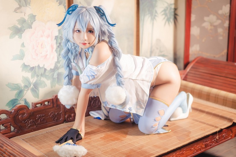 墨玉-M：万物皆有裂缝，那是阳光照进来的地方