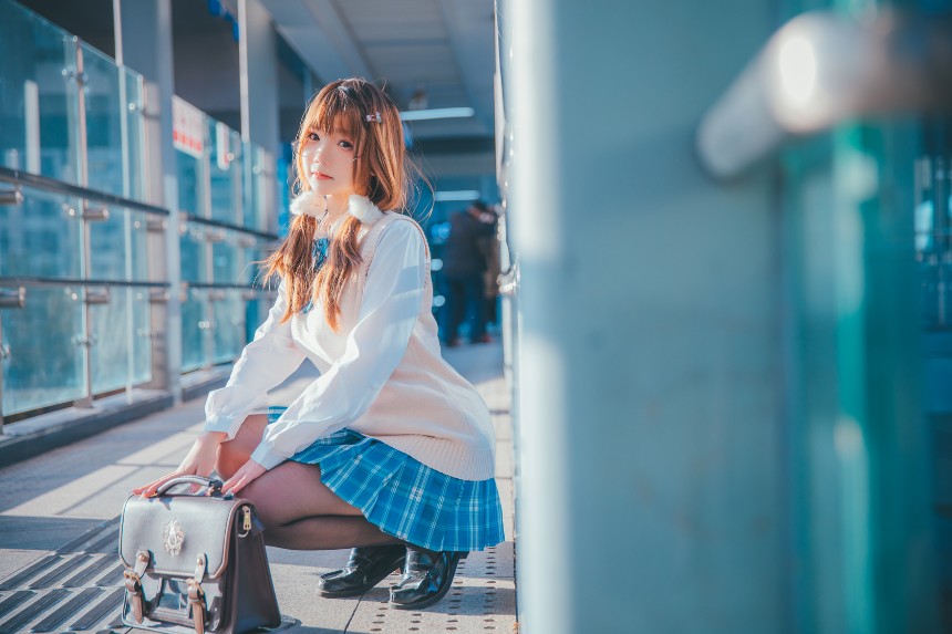 雪晴Astra - JK夕阳 [25P-307MB]