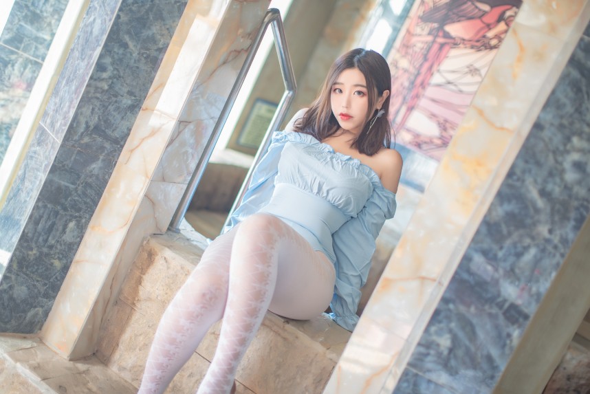 穆零Mu0 - 温泉 白丝 [37P-407MB]