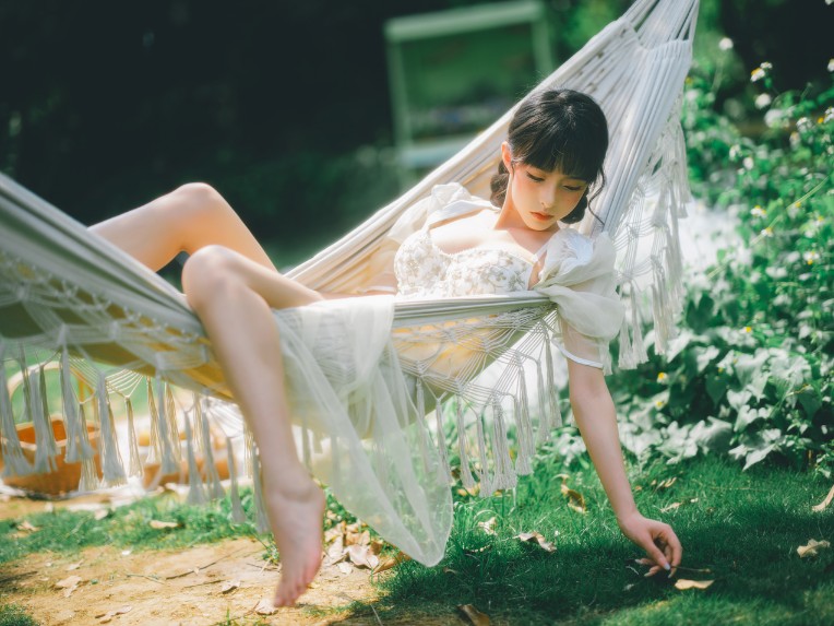 清水由乃 – 更新4套Cos写真作品集