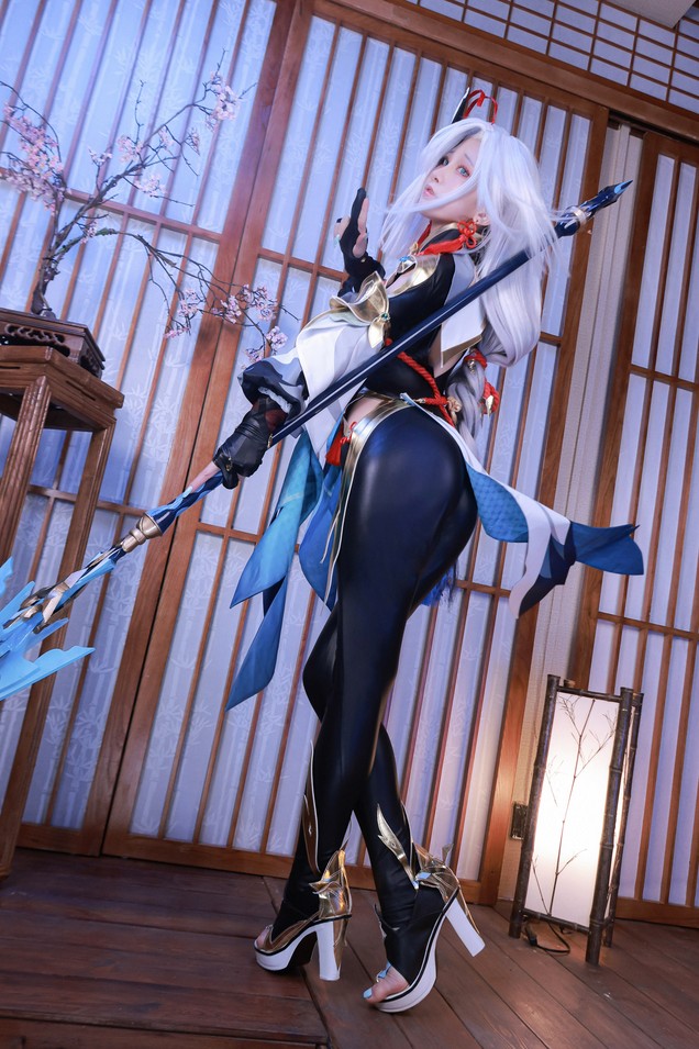 水淼aqua - 原神 申鶴 + 九条裟羅自拍