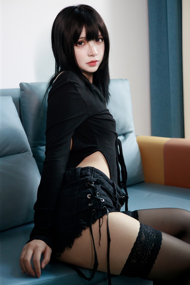 疯猫ss - 黑毛衣短裤 [40P-780MB]