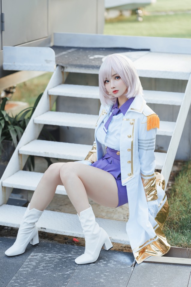 rioko凉凉子 - 电光机王 貉 [51P8V-1.58GB]