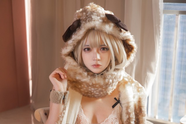 疯猫ss – 2022新春生日本 3 套