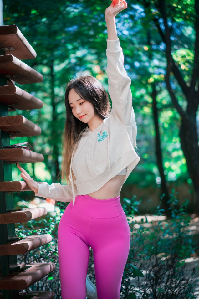 Bambi밤비 - Loose and Tight : Violet [174P-3.46GB]