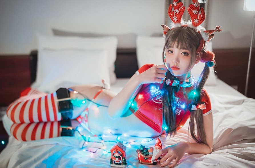 Jenny (정제니) :可爱的小姐姐