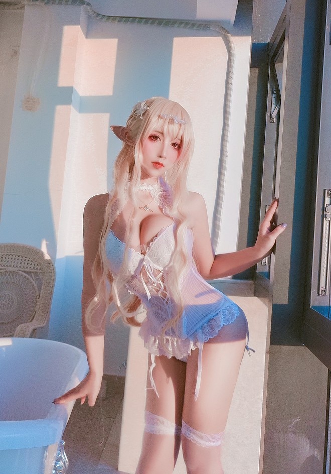 九曲Jean：lol全能型妹妹御姐音