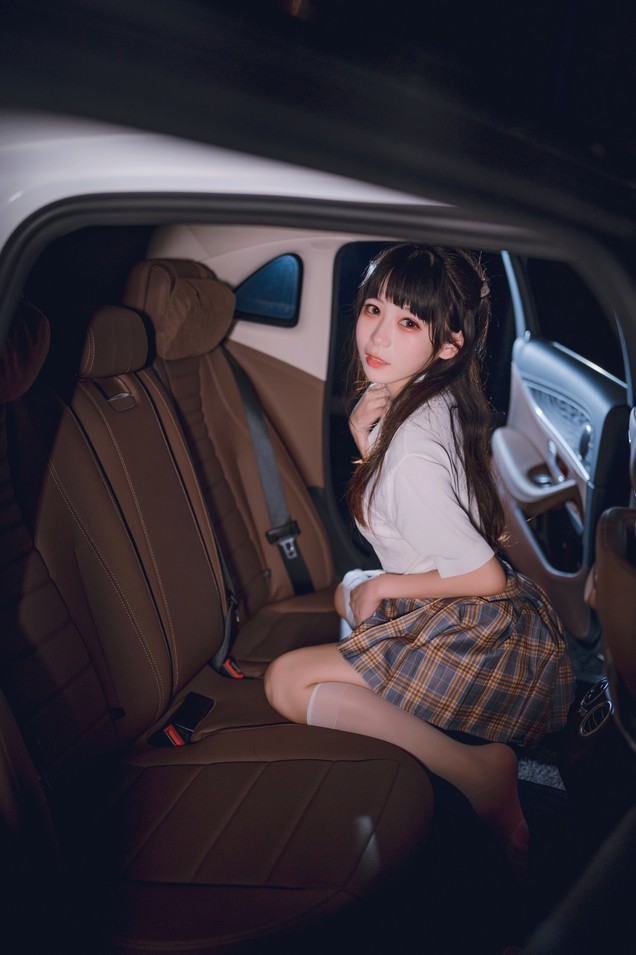 usejan(蓝蓝) - 更新3套写真作品集