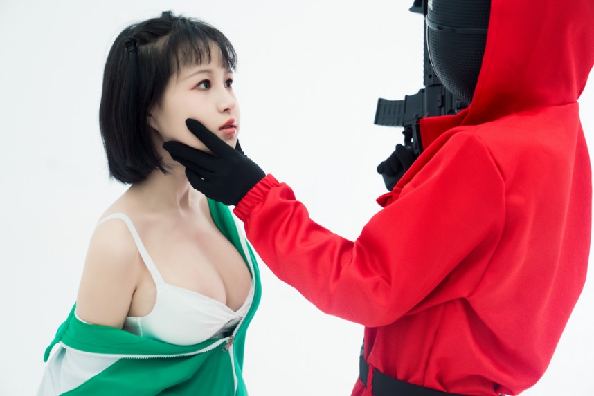 星澜是澜澜叫澜妹呀 - 鱿鱼游戏 [54P1V-857MB]