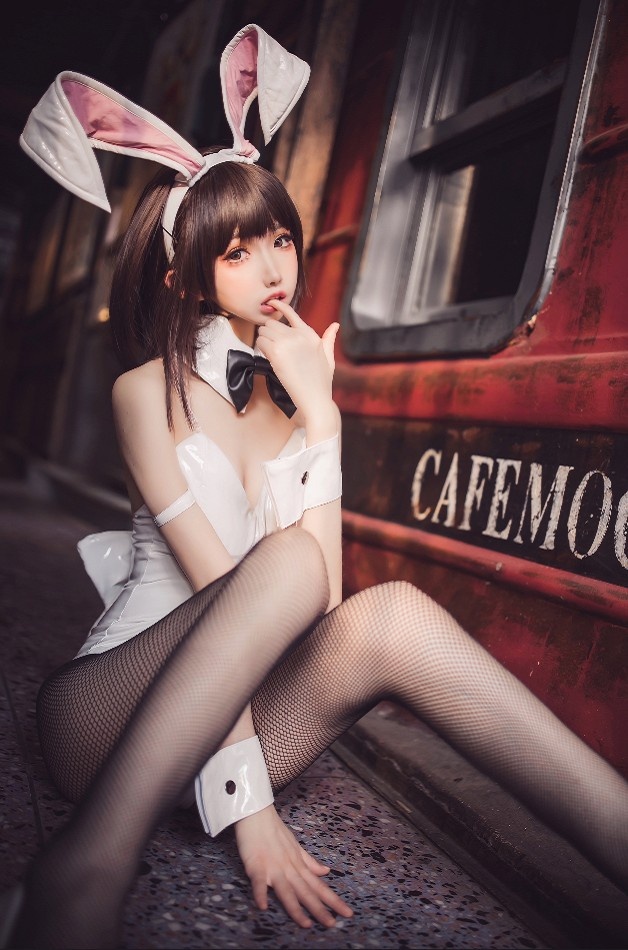 Coser衣衣：Cos作品合集