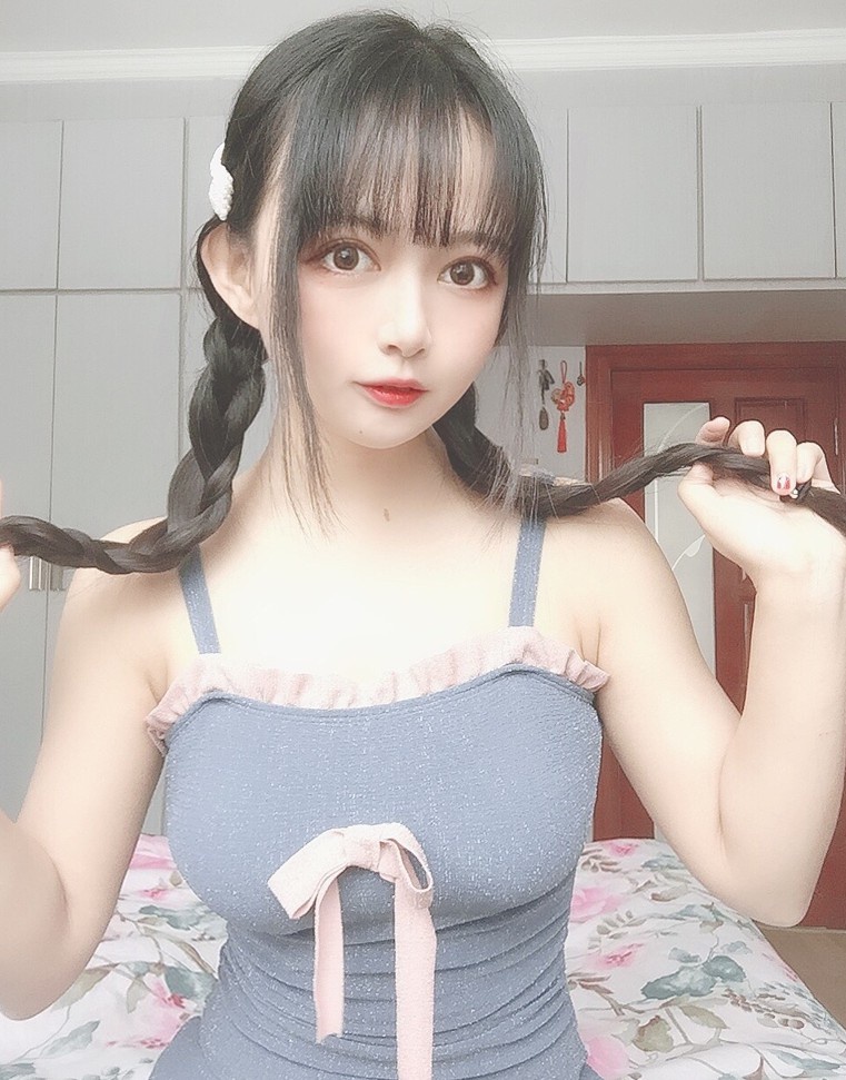 黑猫猫OvO：♡努力做一个厉害的人୧( "̮ )୨✧ᐦ