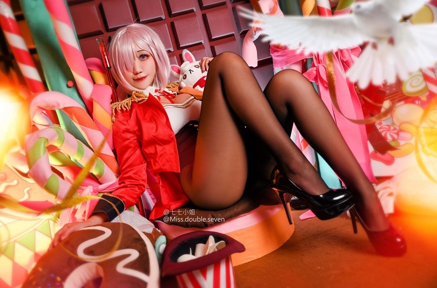 七七小姐：Cos作品合集