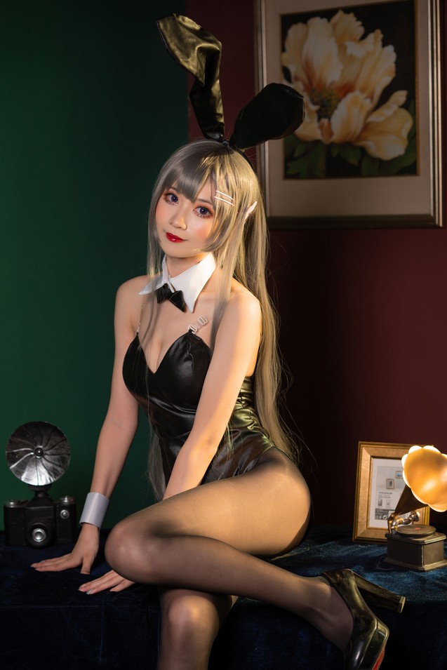 阳炎型小菠萝：努力 努力做一个优雅的淑女哦～