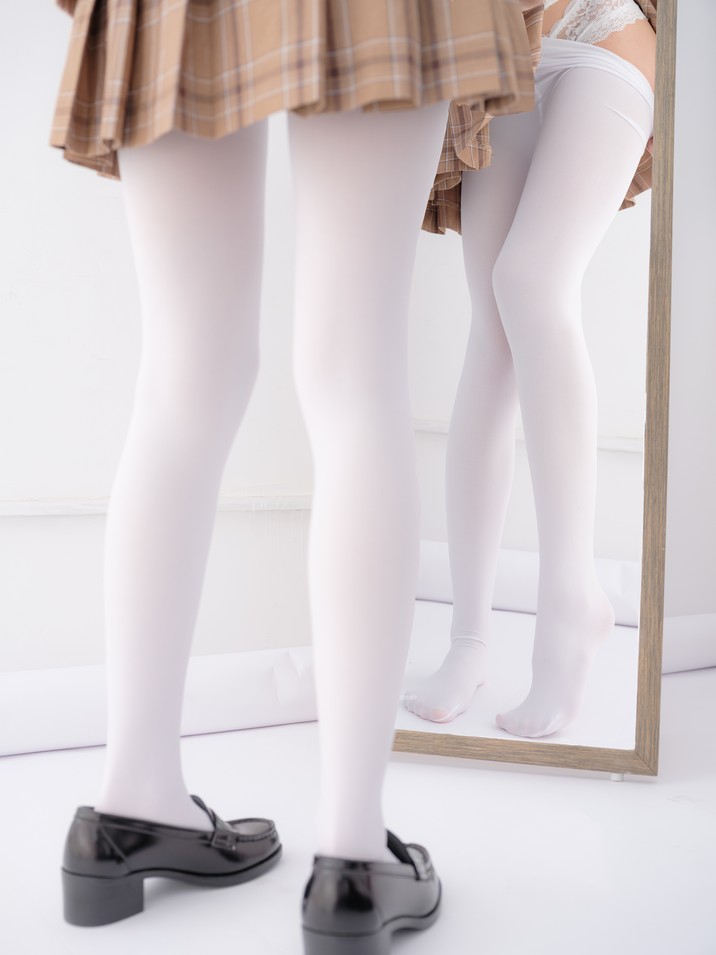 一只喵喵梓：写真作品合集