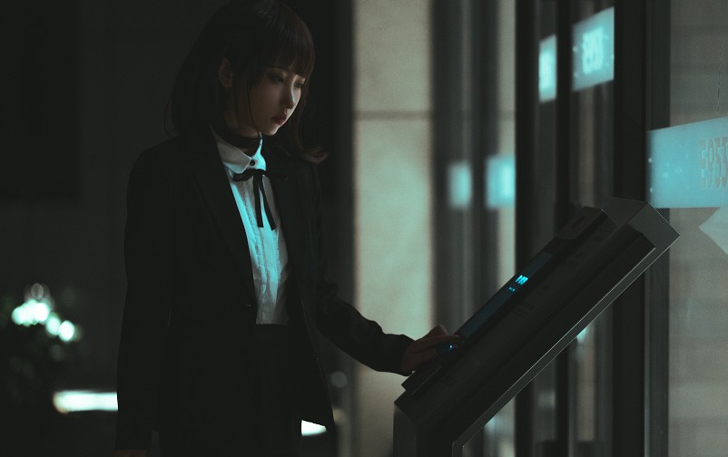 是花花 -《叫兽的恶作剧》系列 01 [111P-1.86GB]