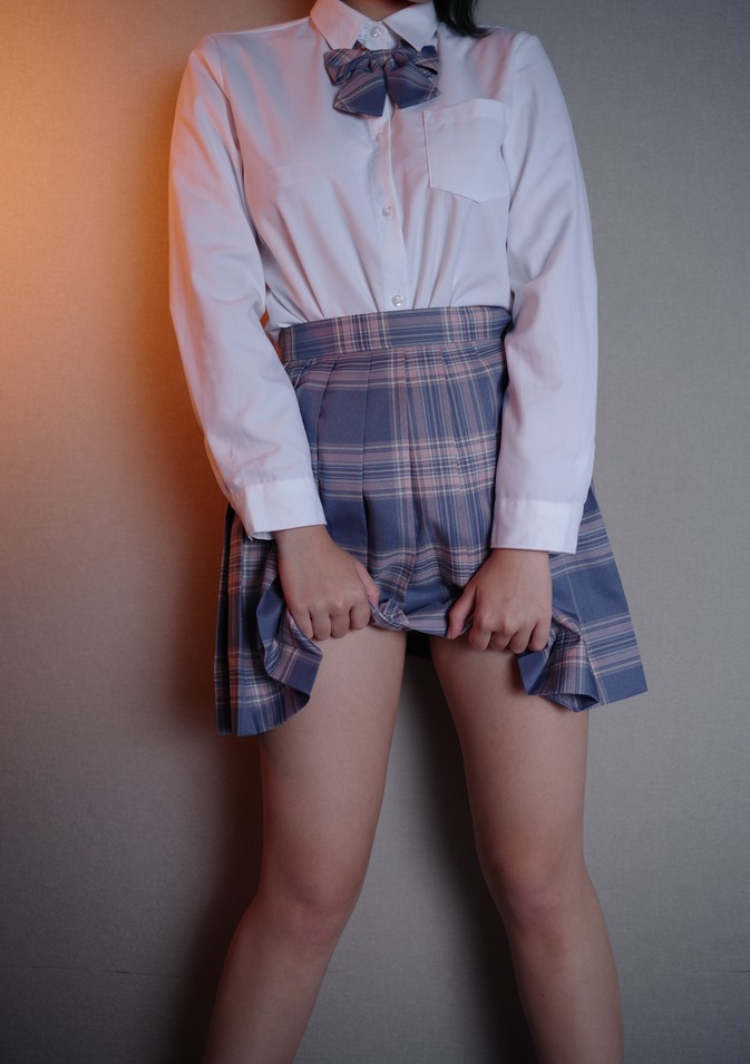 啊日日_Ganlory - 肉色糜烂 [57P-370MB]