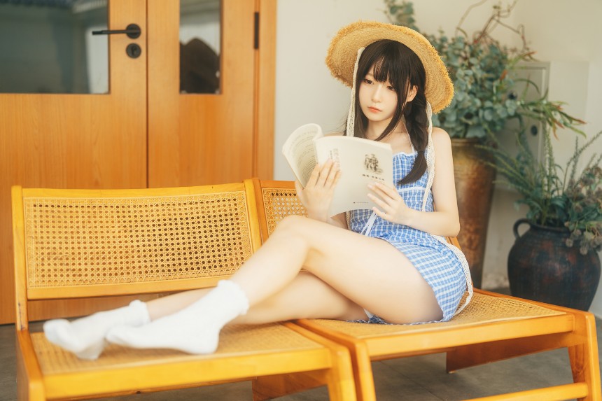 迷之呆梨 - 夏末 [69P-1.11GB]