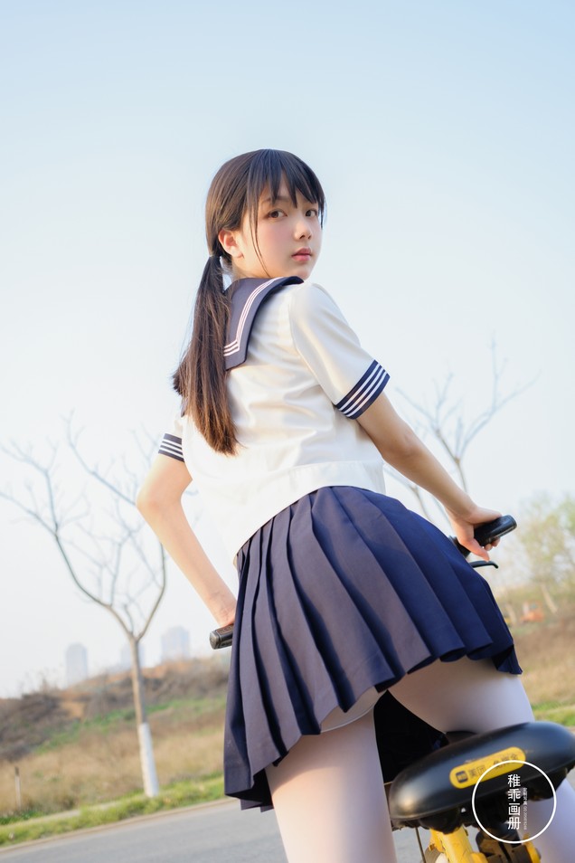 稚乖画册 - 夜夜 单车郊游 [85P1V-3.87GB]