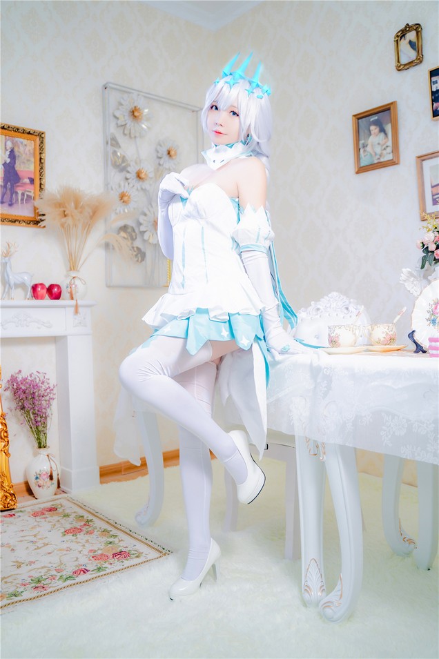 墨玉-M - 琪亚娜 冬之公主+独角兽憧憬约会日 2套