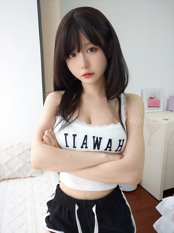 迷之呆梨 - 09月fantia会员订阅合集 [171P4V-361MB]