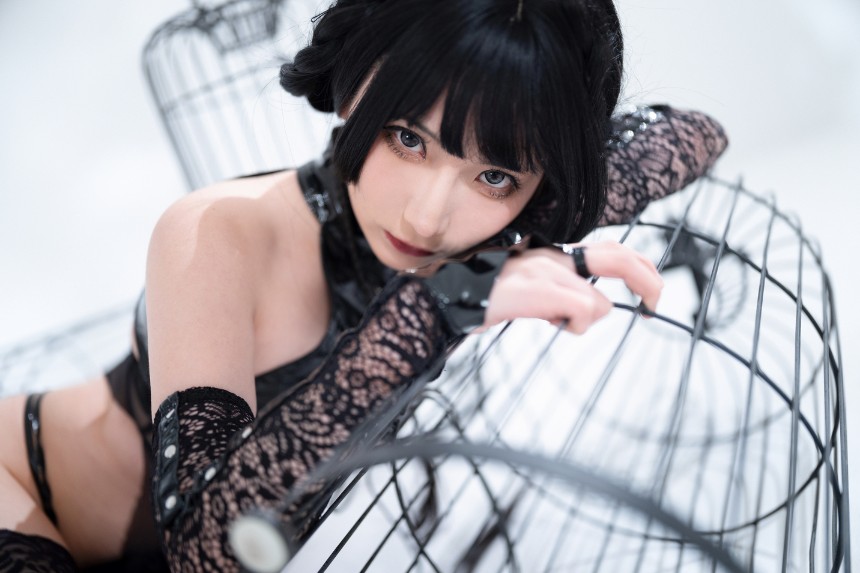 是三不是世w - 功夫旗袍 [18P-427MB]