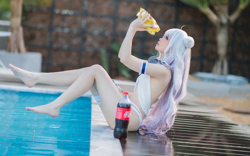 焖焖碳 – 恶毒泳衣 [38P-121MB]