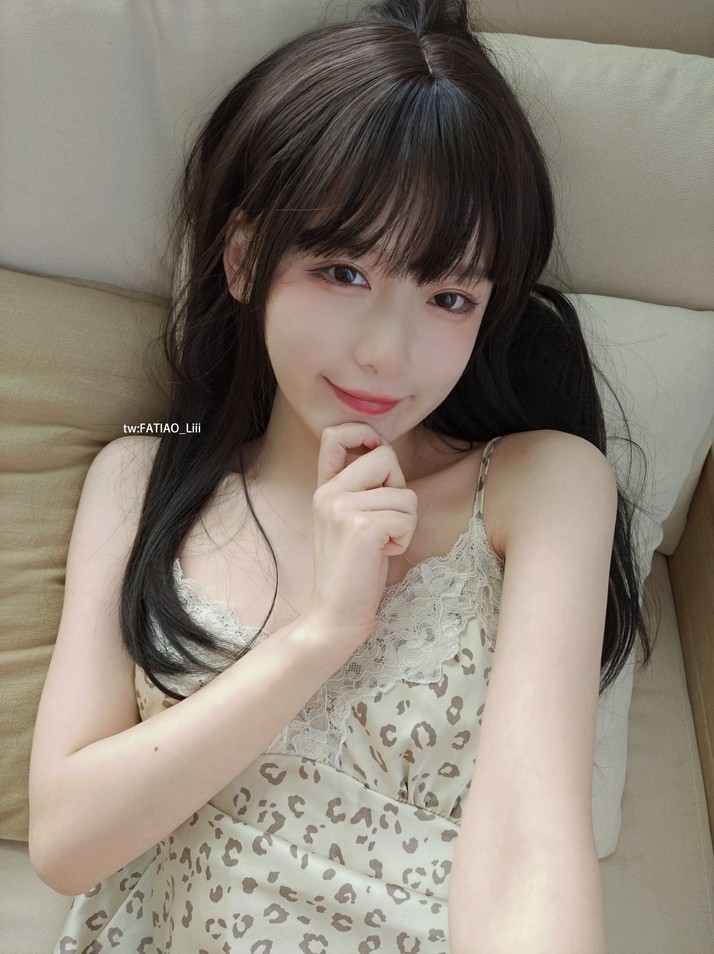 迷之呆梨 - パジャマのお姉さん [100P4V-0.99GB]