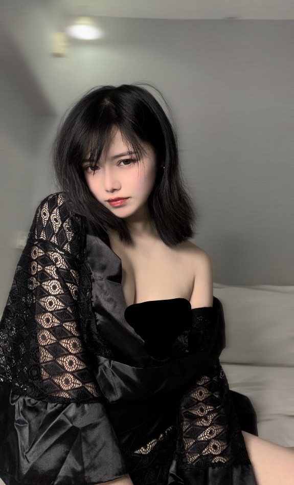 七月喵子 – 回家的诱惑 [46P-78MB]