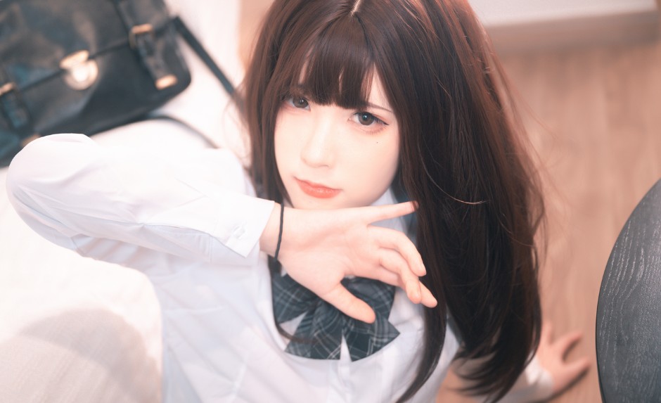 Quan冉有点饿 - 束缚猫猫+兔耳女仆 2 套