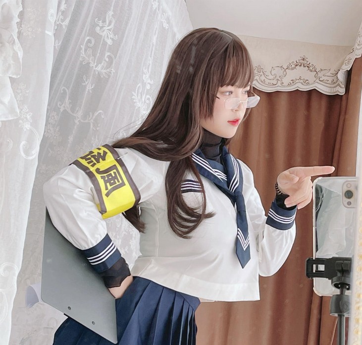 白烨 – 风纪委员 [60P-305MB]