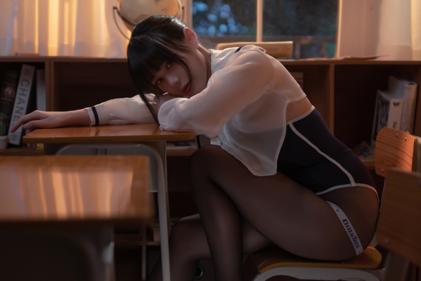 九言 - 竞泳 [69P-820MB]