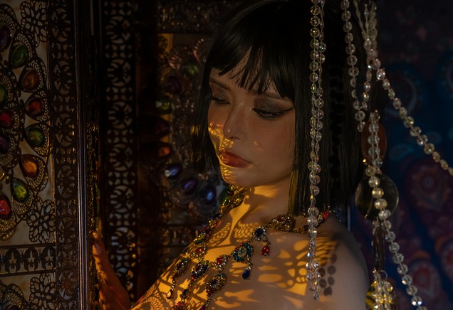 秋和柯基 - 异域女郎 [41P1V-1.20GB]