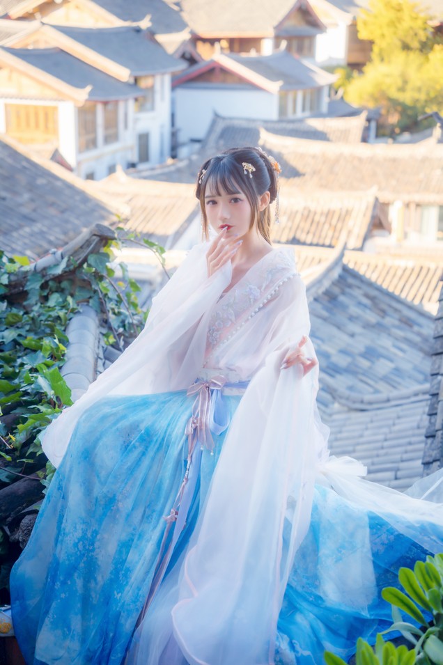 兔子Zzz不吃胡萝卜：为外表而活的女生 不吃东西