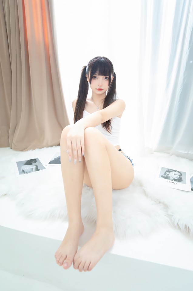 神楽坂真冬 - 牛仔兔兔 [75P-152MB]