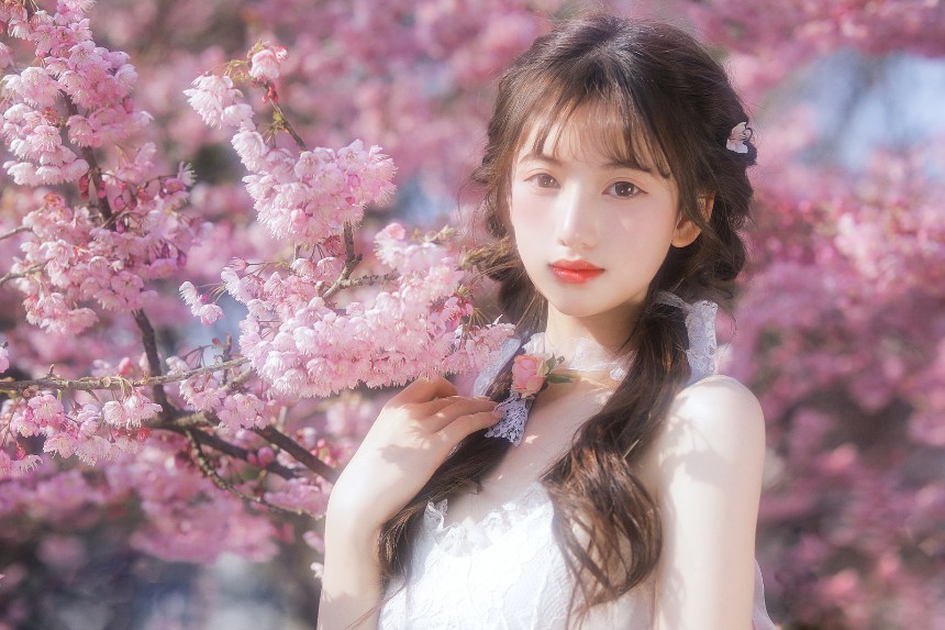 怡子yiii - 樱花限定 [20P-298MB]