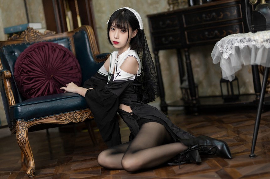 许岚LAN - 修女黑丝 [40P-640MB]