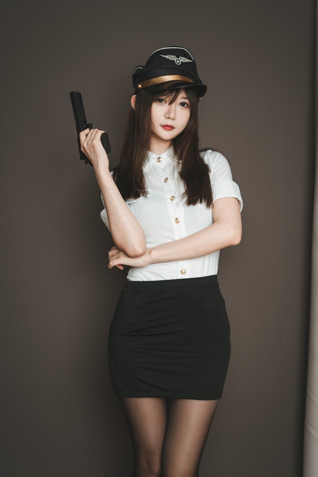 51酱 - 九月制服 [71P-399MB]