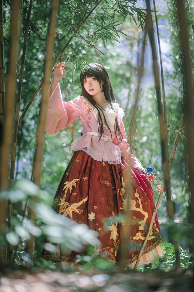 花柒Hana - 蓬莱山辉夜 [11P-219MB]