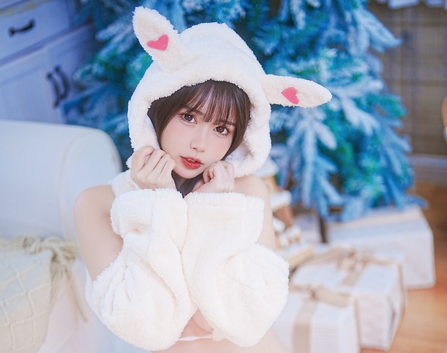 Tina很妖孽呀 - 小兔子乖乖 [52P-699MB]