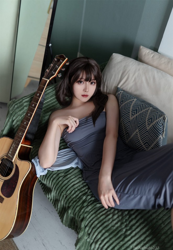 Natsuko夏夏子 - 吉他妹妹 [48P-209MB]