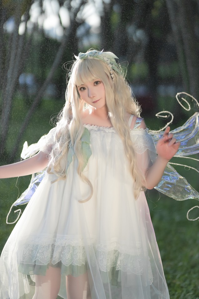 是三不是世w - 林中精灵 [27P-393MB]