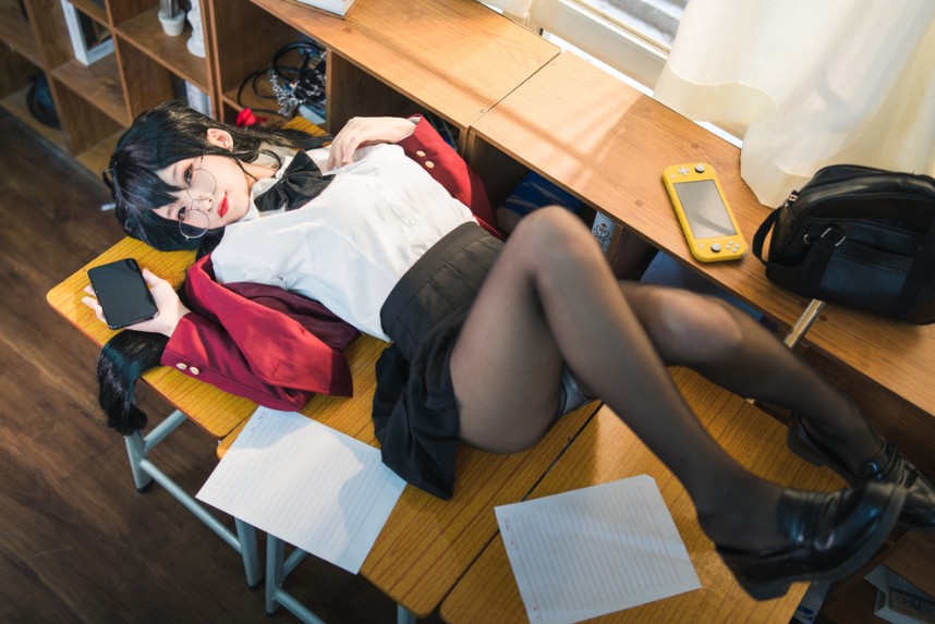 狐玖玖 - 碧蓝航线 大凤JK [20P-332MB]