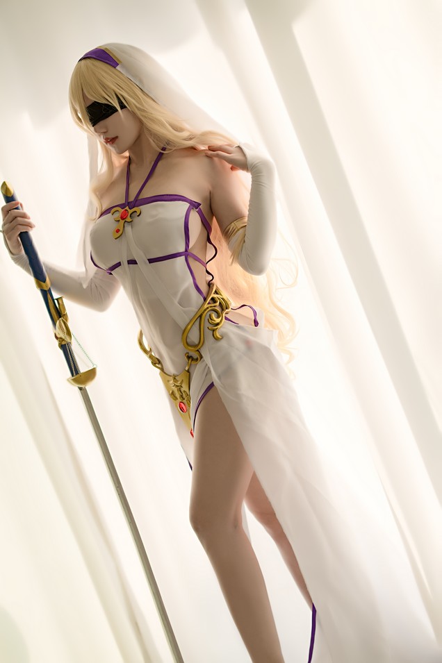 小仓千代w - 剑圣女 [40P-424MB]