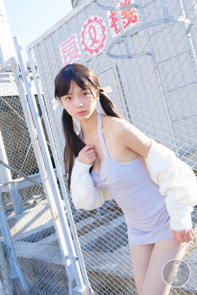 稚乖画册 - 夜夜 天台停车场肉丝 Lolita [83P1V-4.68GB]