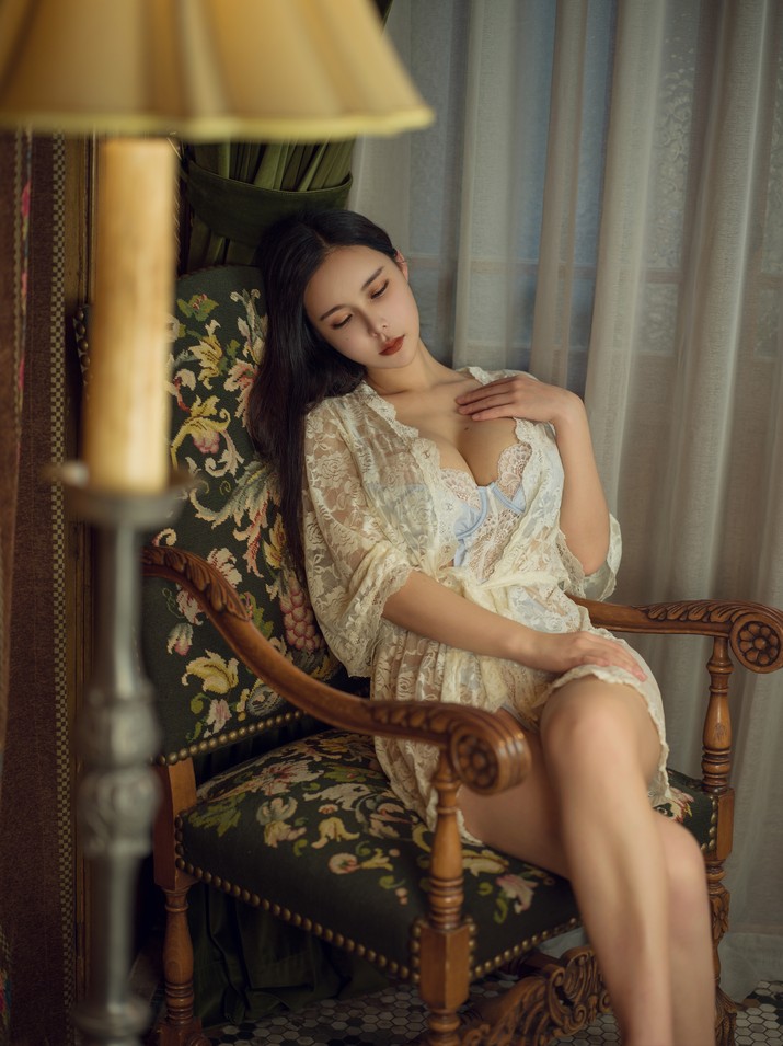 亚马逊鲶鱼 - 独居太太 [95P1V-1.56GB]